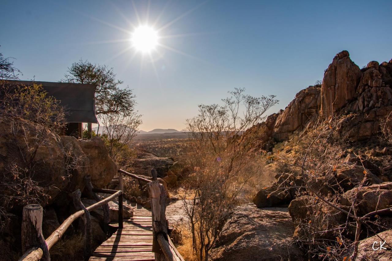 Ondudu Safari Lodge Omaruru Dış mekan fotoğraf