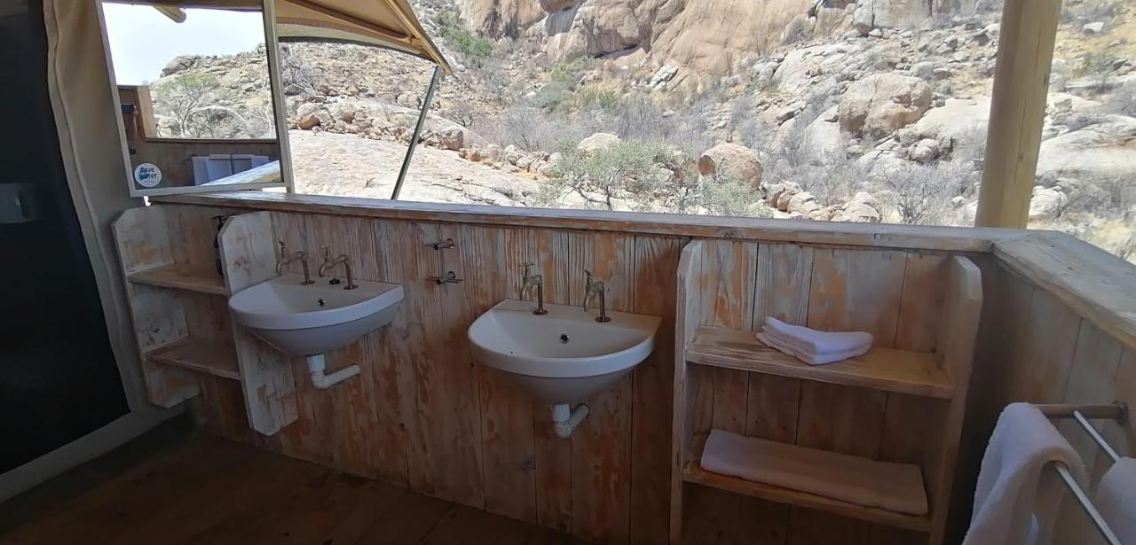 Ondudu Safari Lodge Omaruru Dış mekan fotoğraf