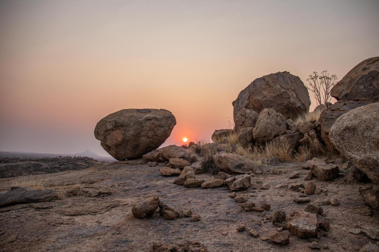 Ondudu Safari Lodge Omaruru Dış mekan fotoğraf